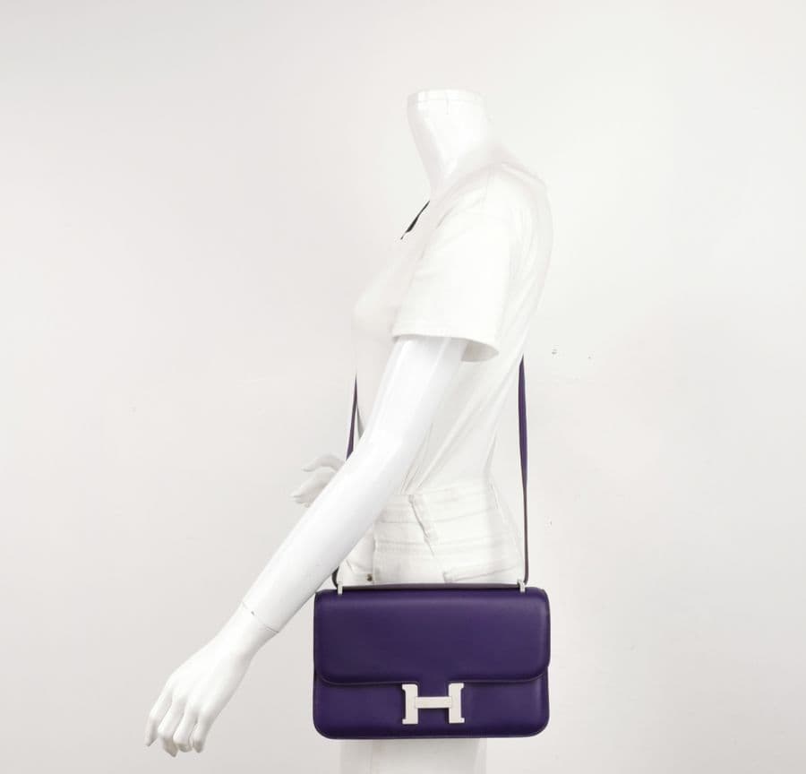 Hermès Constance Élan