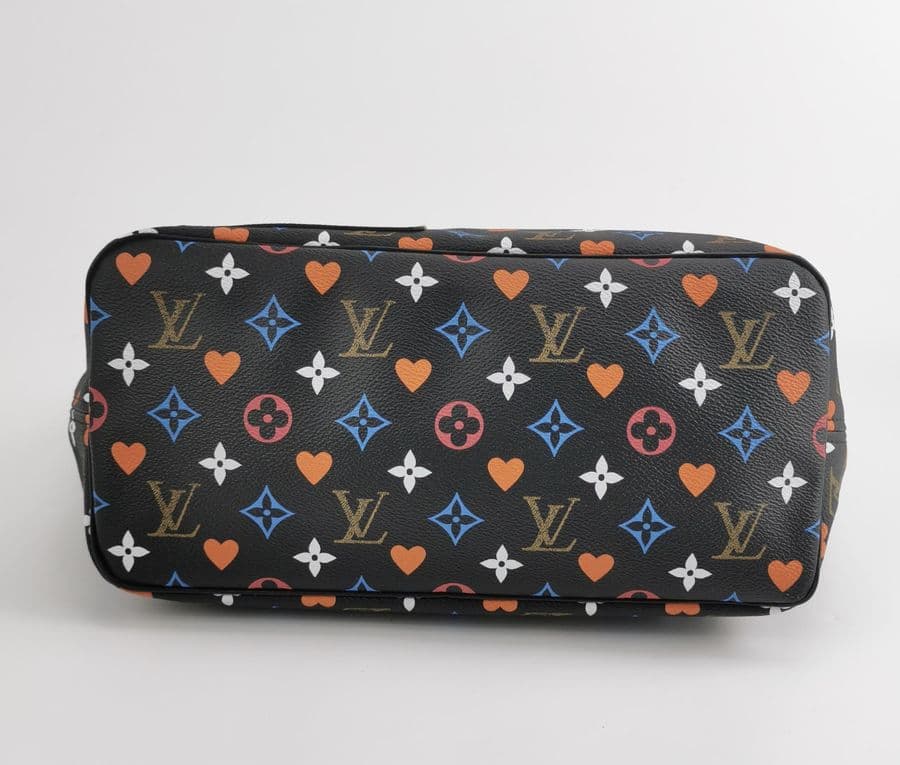 Louis Vuitton Neverfull