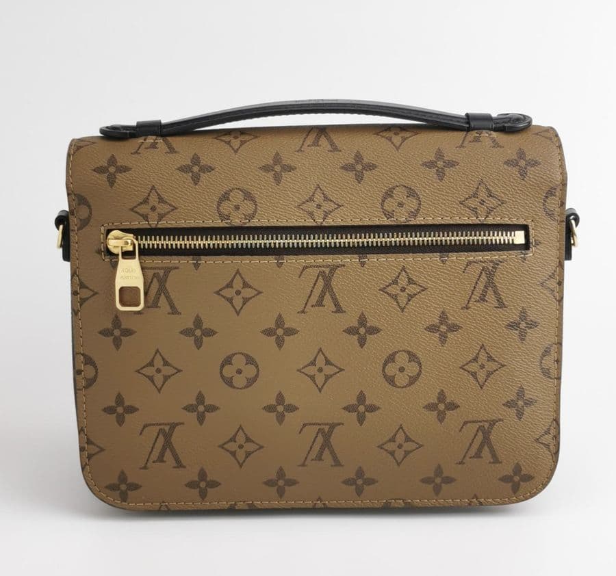 Louis Vuitton Pochette Métis
